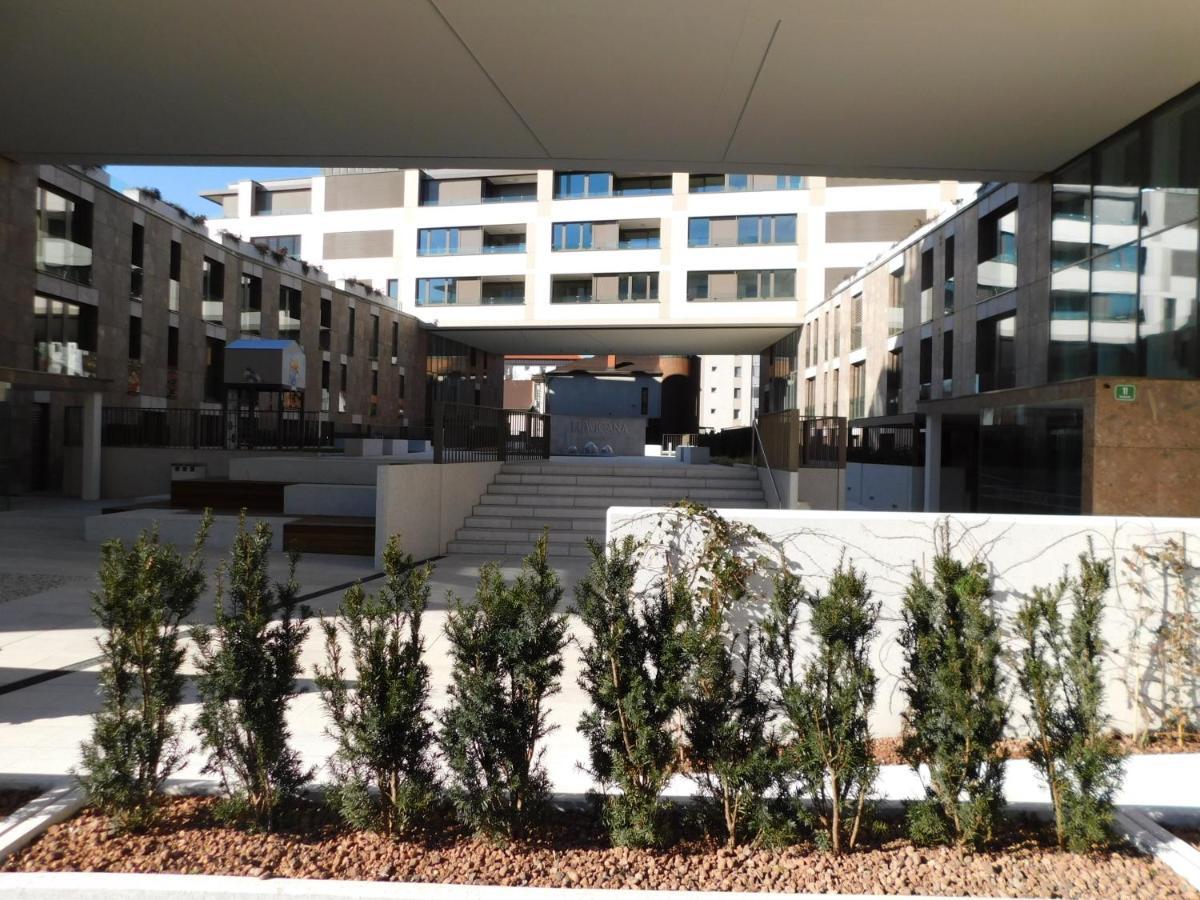 Ideal Ljubljana Homebase ภายนอก รูปภาพ